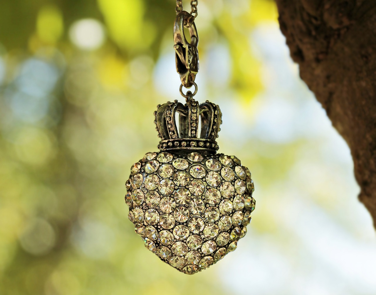 Handgemachter Schmuck